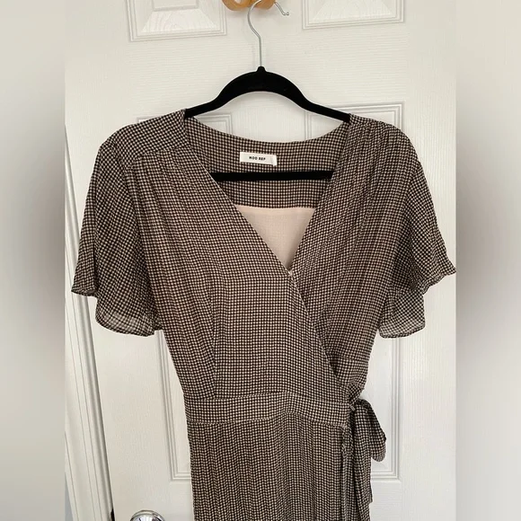 Mod Ref Brown gingham wrap dress size medium - Picture 2 of 16